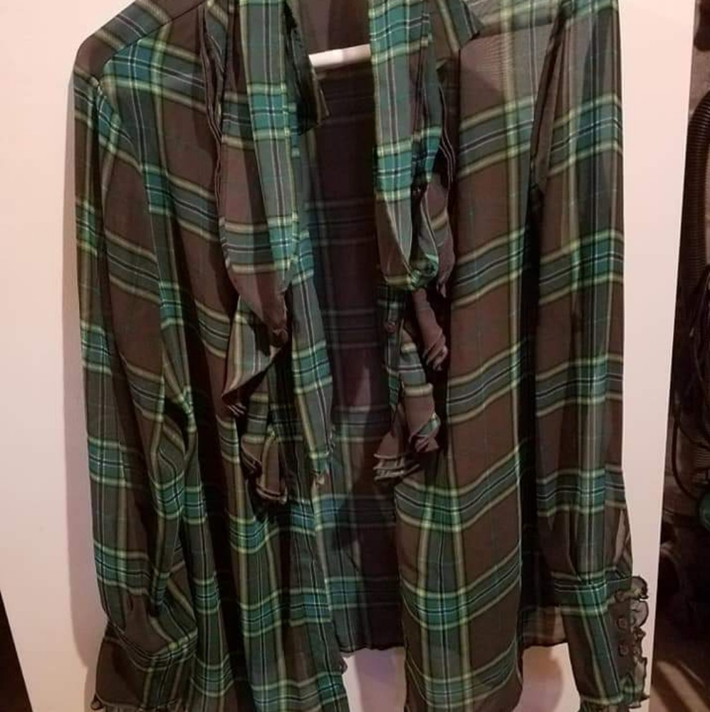 Button down with tie scarf